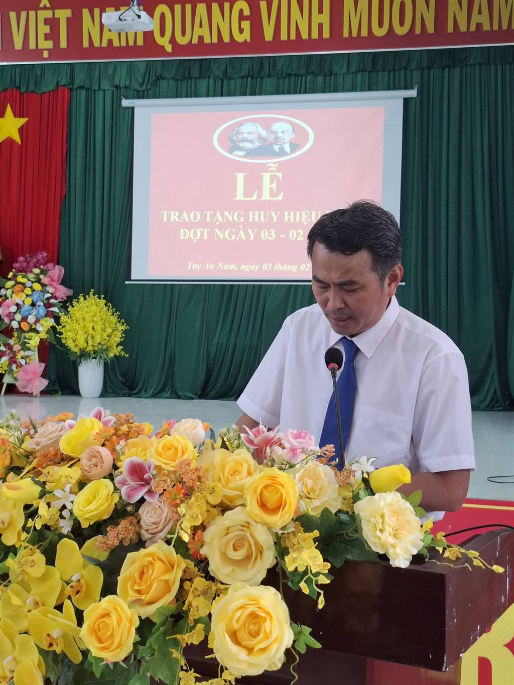 anh tin bai